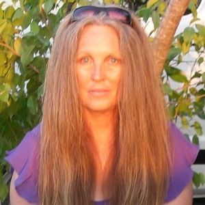 Meet your Posher, Cheryl